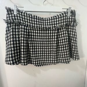 Circa 2008 Charlotte Russe Houndstooth Mini Skirt